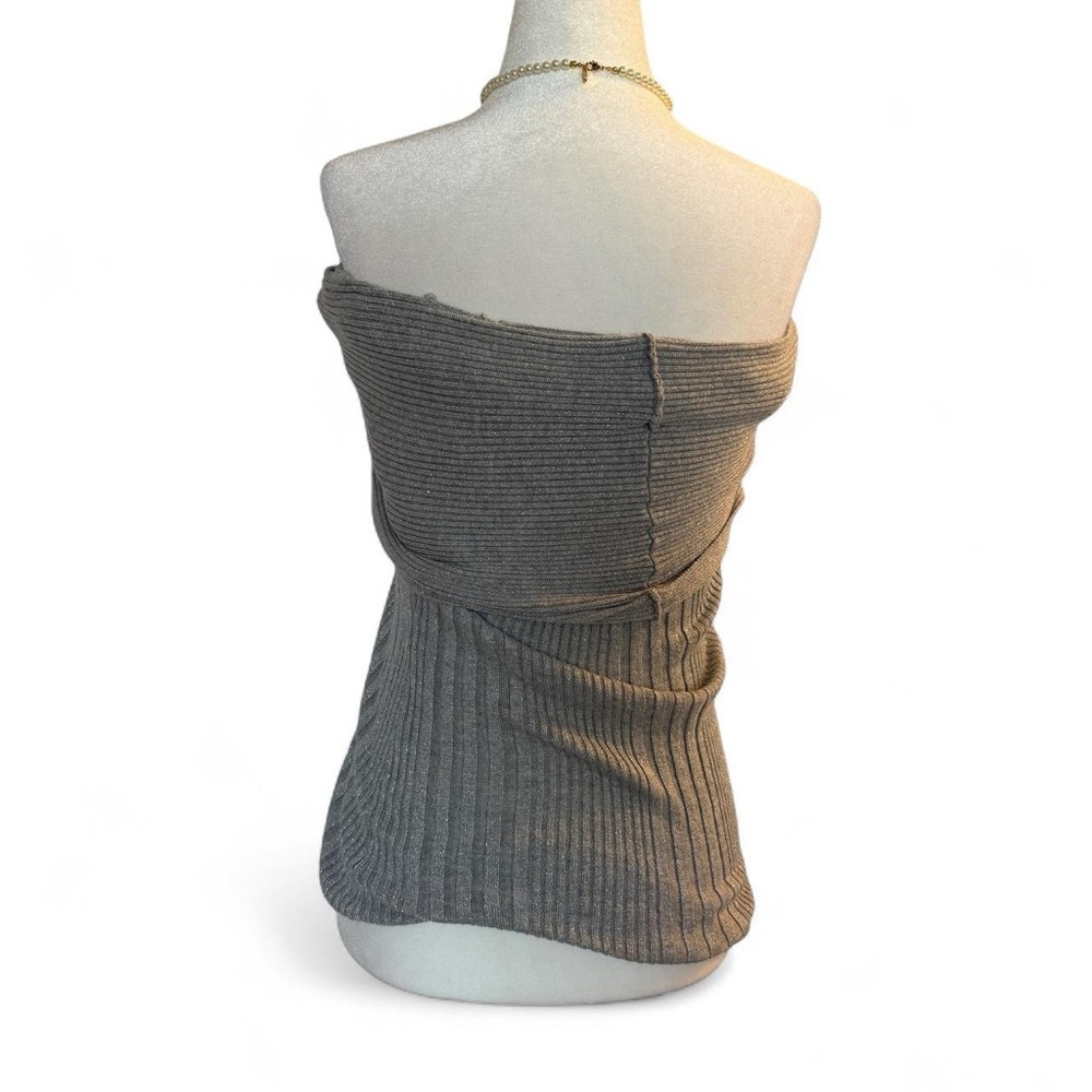 Sparkly 2000s Diva Off-the-shoulder Grey Knit Sleeveless Sweater Joseph A - Picture 3 of 5